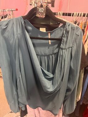 162. free people blouse m
